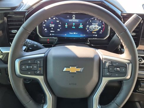 Used 2026 Chevrolet Silverado 2500 LT image 16