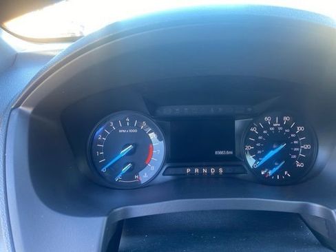 Used 2018 Ford Explorer FWD image 12