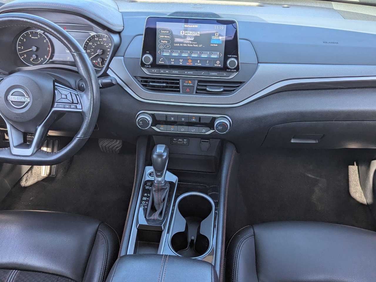 Used 2025 Nissan Altima 2.5 SR FWD image 16