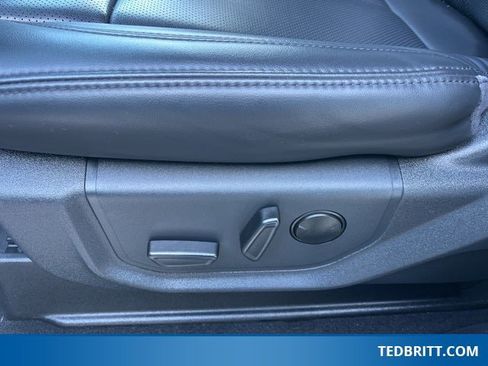 Used 2024 Ford Expedition XLT image 43