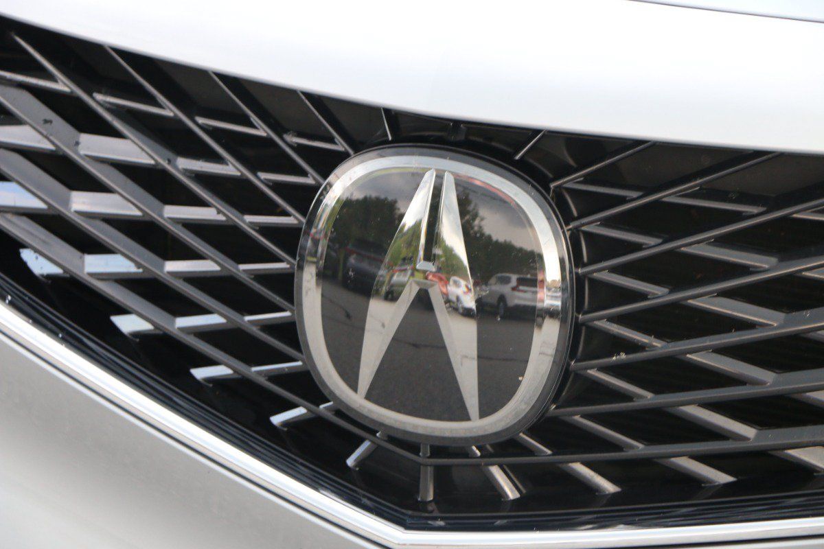 Used 2025 Acura MDX SH-AWD image 12