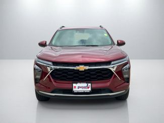 Used 2025 Chevrolet Trax LT FWD video 2