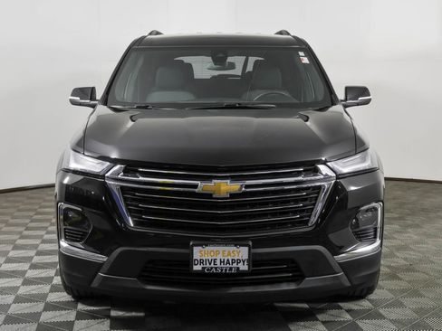 Used 2023 Chevrolet Traverse LT FWD image 9