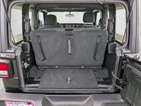 Certified 2022 Jeep Wrangler Sport image 8