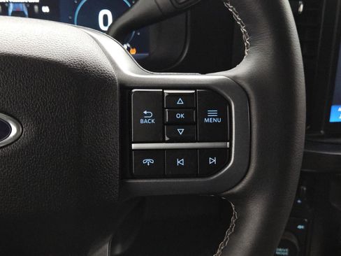 Used 2025 Ford F250 Lariat w/ Chrome Package image 16