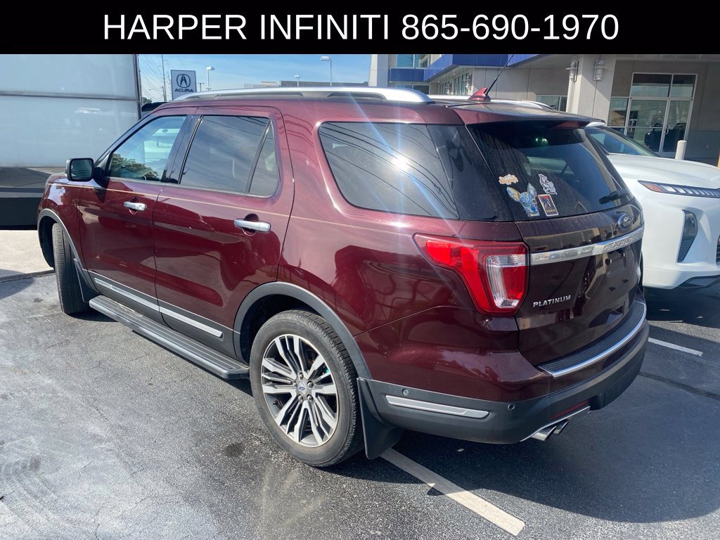 Used 2018 Ford Explorer Platinum AWD/4WD image 2