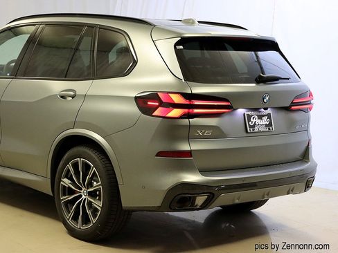 New 2026 BMW X5 xDrive50e w/ M Sport Package image 8