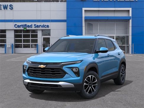 New 2026 Chevrolet TrailBlazer LT w/ LPO, Blackout Package image 6