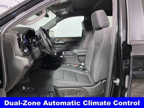 Used 2023 Chevrolet Silverado 1500 LT AWD/4WD image 11
