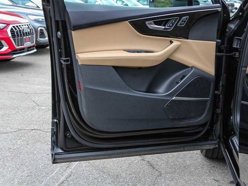 Used 2023 Audi Q7 2.0T Premium Plus w/ Premium Plus Package image 22