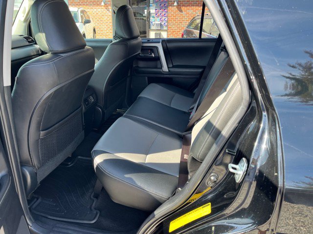 Used 2015 Toyota 4Runner SR5 Premium AWD/4WD image 15