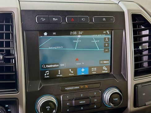 Used 2018 Ford F150 Lariat w/ Equipment Group 502A Luxury image 18