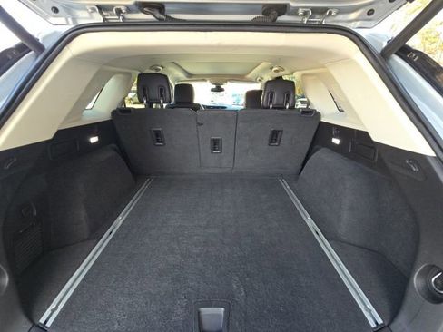 Used 2019 Cadillac XT5 Premium Luxury image 11