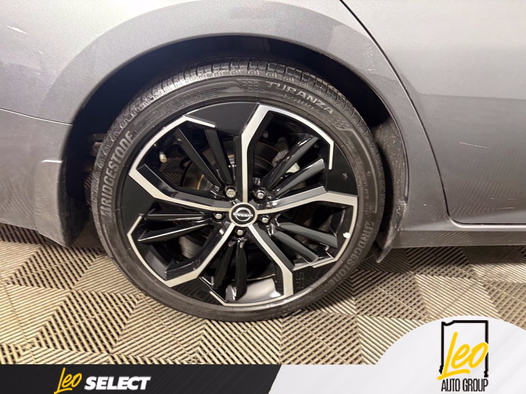 Used 2024 Nissan Altima 2.5 SR w/ SR Premium Package FWD image 25
