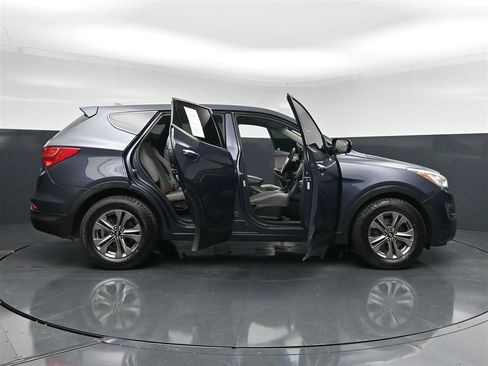 Used 2015 Hyundai Santa Fe Sport AWD/4WD image 38