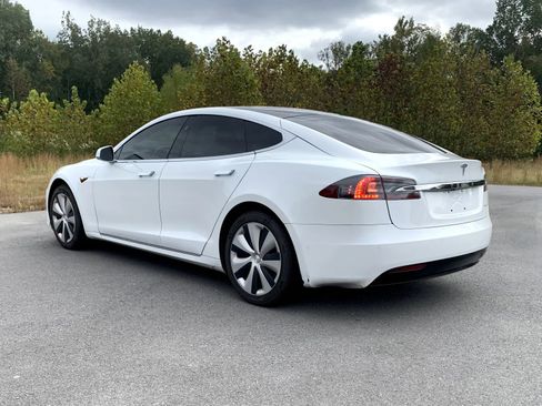 Used 2020 Tesla Model S AWD image 5