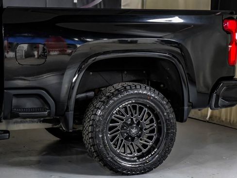 Used 2022 Chevrolet Silverado 3500 High Country w/ Z71 Off-Road Package image 14