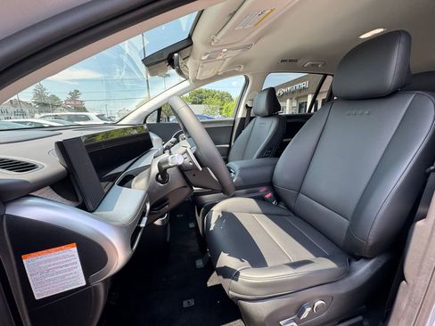 New 2026 Hyundai Ioniq 9 SEL image 19