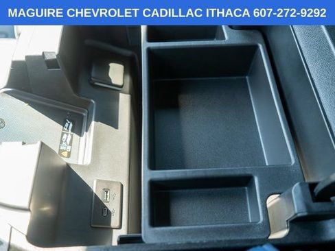 Used 2022 Chevrolet Silverado 1500 High Country w/ High Country Premium Package AWD/4WD image 42