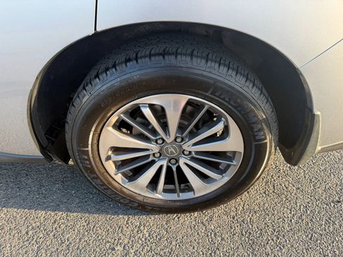 Used 2018 Acura RDX AWD w/ Advance Package image 21