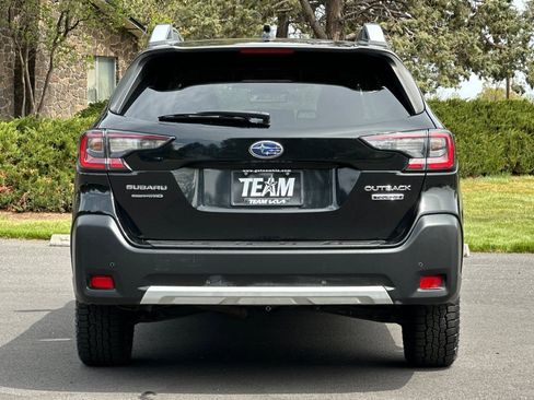 Used 2023 Subaru Outback Touring AWD/4WD image 5
