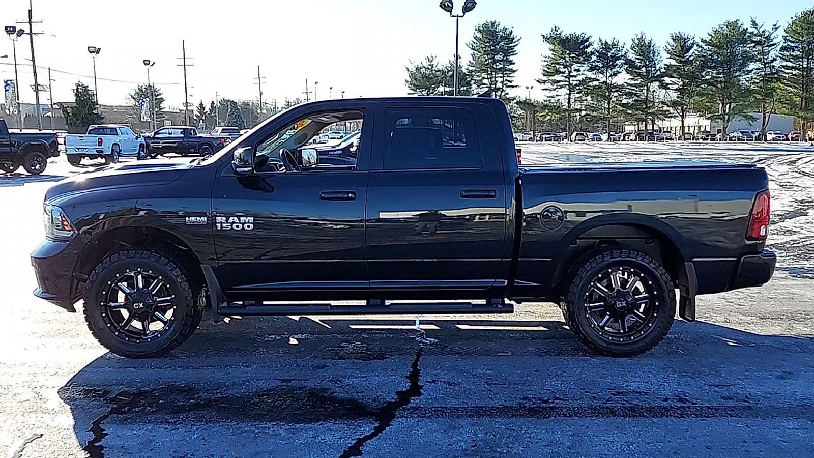 Used 2017 RAM 1500 Sport w/ Convenience Group AWD/4WD image 5
