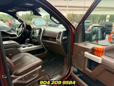 Used 2017 Ford F150 King Ranch w/ Equipment Group 601A Luxury AWD/4WD image 33
