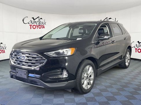 Used 2024 Ford Edge Titanium image 4