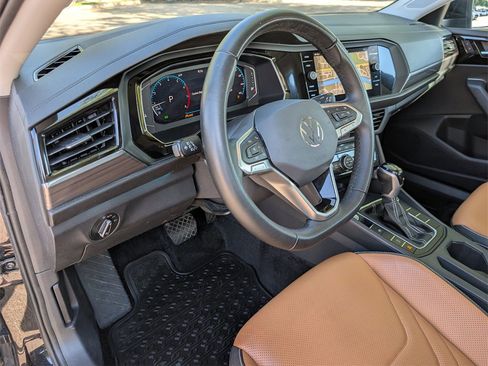 Used 2023 Volkswagen Jetta SEL image 10