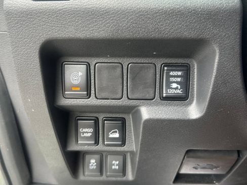 Used 2022 Nissan Frontier PRO-4X AWD/4WD image 27