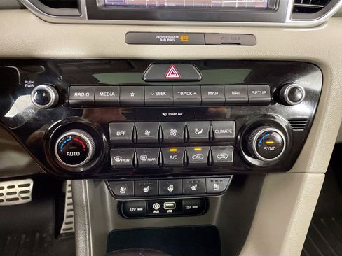 Used 2019 Kia Sportage SX AWD/4WD image 9