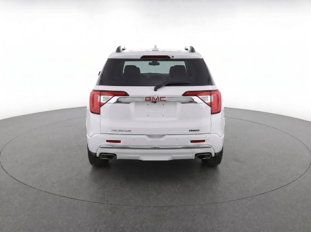 Used 2023 GMC Acadia Denali AWD/4WD image 6
