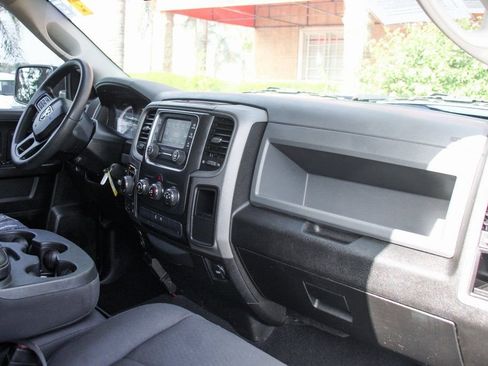 Used 2019 RAM 1500 Express w/ Express Value Package image 35