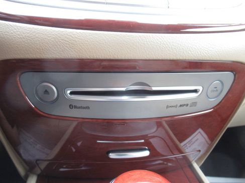 Used 2014 Hyundai Genesis 3.8 RWD image 25