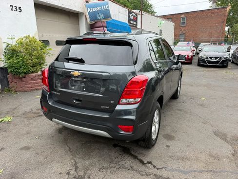 Used 2018 Chevrolet Trax LT w/ LT Convenience Package AWD/4WD image 7