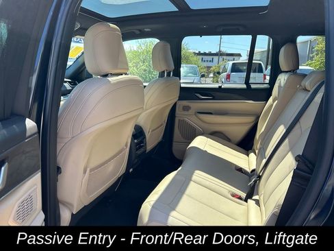 Used 2024 Jeep Grand Cherokee Limited 4xe w/ Luxury Tech Group II AWD/4WD image 30