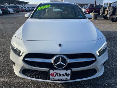 Used 2020 Mercedes-Benz A 220 4MATIC image 3
