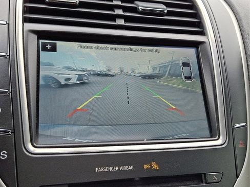 Used 2018 Lincoln MKX Reserve w/ Driver Assistance Package AWD/4WD image 20