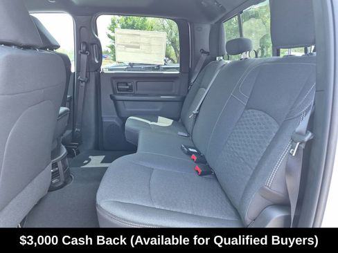 New 2026 RAM 2500 Tradesman AWD/4WD image 32