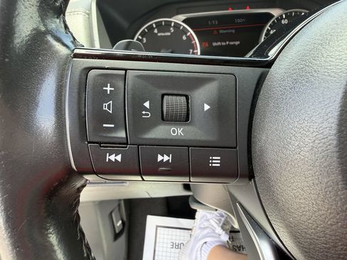 Used 2023 Nissan Rogue SL w/ SL Premium Package AWD/4WD image 17
