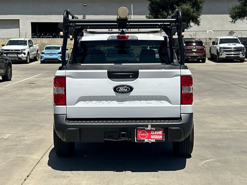 Used 2025 Ford Maverick XLT w/ Equipment Group 302A AWD/4WD image 8