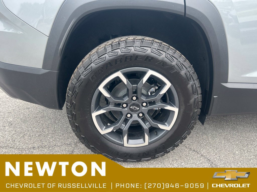 New 2027 Chevrolet Equinox ACTIV w/ Convenience Package III FWD image 46