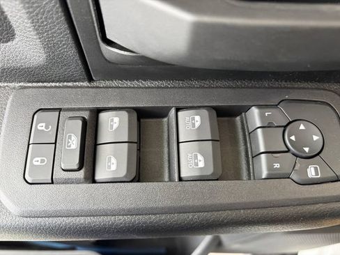 New 2026 RAM 3500 Tradesman AWD/4WD image 17