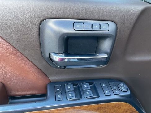 Used 2019 Chevrolet Silverado 3500 High Country w/ Duramax Plus Package image 16