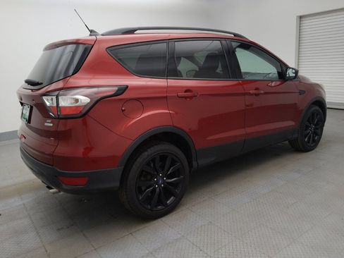 Used 2018 Ford Escape SE w/ SE Sport Appearance Package FWD image 10