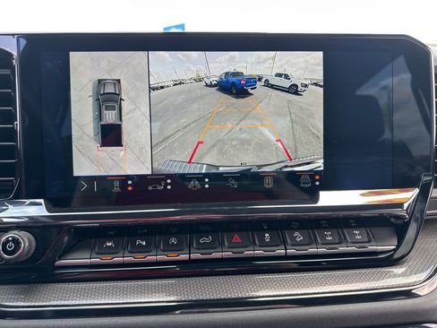 Used 2024 Chevrolet Silverado 1500 ZR2 w/ Technology Package image 49