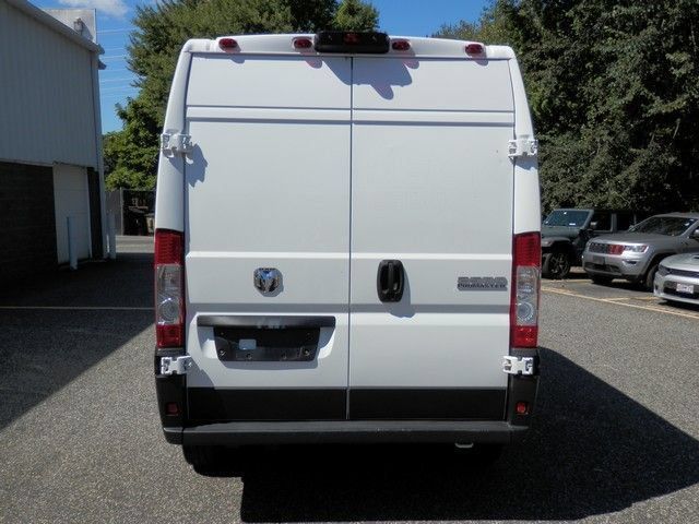 Used 2025 RAM ProMaster 2500 w/ Convenience Group FWD image 8