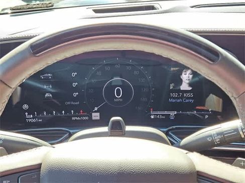 Used 2024 Cadillac Escalade Sport w/ LPO, ONYX Package image 36