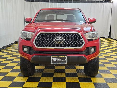 Used 2019 Toyota Tacoma TRD Off-Road w/ Technology Package image 8
