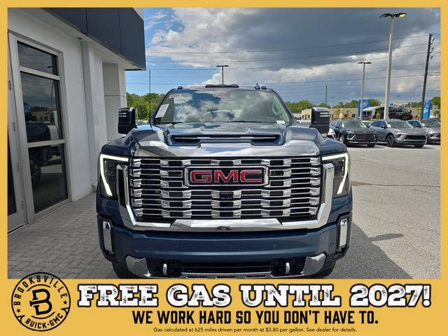 New 2026 GMC Sierra 3500 Denali w/ Denali Reserve Package AWD/4WD image 3